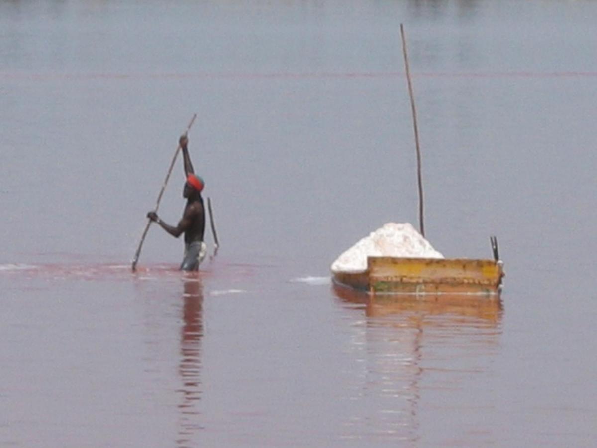 A La Ficelle Du Lac Rose Niaga Kültér fotó